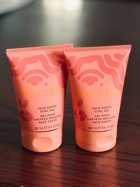 TWO - Pattern Palo Santo Curl Gels